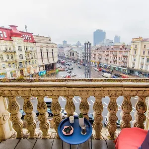https://lev-tolstoy-apartments.hotels-of-kiev.com